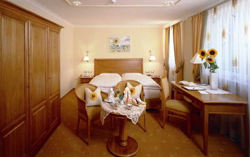 Hotel Aster Meran Zewnętrze zdjęcie